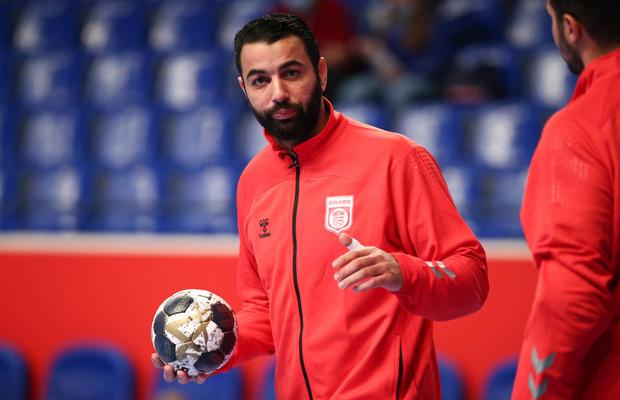 Unul dintre cei mai apreciați handbaliști din România se destăinuie: „Ar fi o dramă ca Dinamo să retrogradeze” + Ce planuri are cu „dulăii” și ce spune despre viața în România