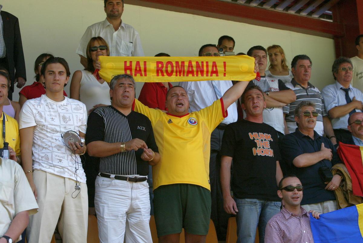 Imagini EXCLUSIVE de la prima deplasare a lui George Simion! „Am mers cu autocarul două zile și două nopți. Părinții mei și acum știu că am fost în Delta Dunării!”