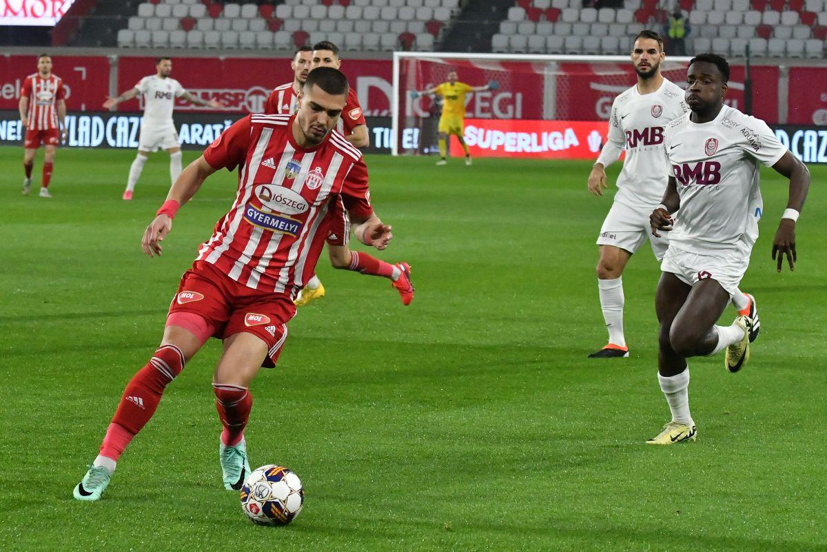 Mihai Rotaru, pus pe glume înainte de Universitatea Craiova - Rapid: „Nici nu știau ce vor! Domnul Șucu cerea experiență VIP. Îi aducem și mobilă de la Ikea”