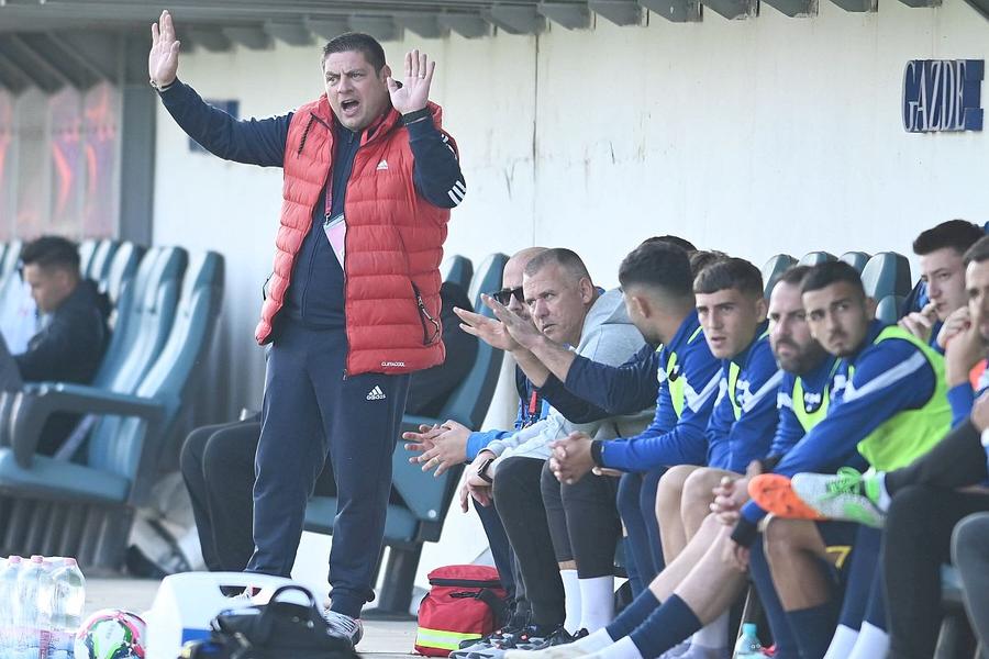 Mișcare importantă la Petrolul înainte de meciul cu Dinamo » Detaliul care a deconspirat numele viitorului antrenor al „lupilor”