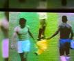 Schimb de tricouri Mircea Lucescu - Pele