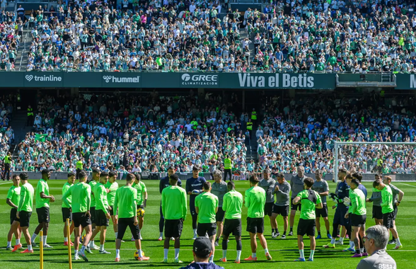 Peste 30.000 de spectatori la ultimul antrenament al lui Betis Sevilla, cu o zi înainte de derby-ul cu rivala din oraș