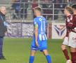 Marius Șumudică, nervos la pauza meciului Rapid - Universitatea Craiova