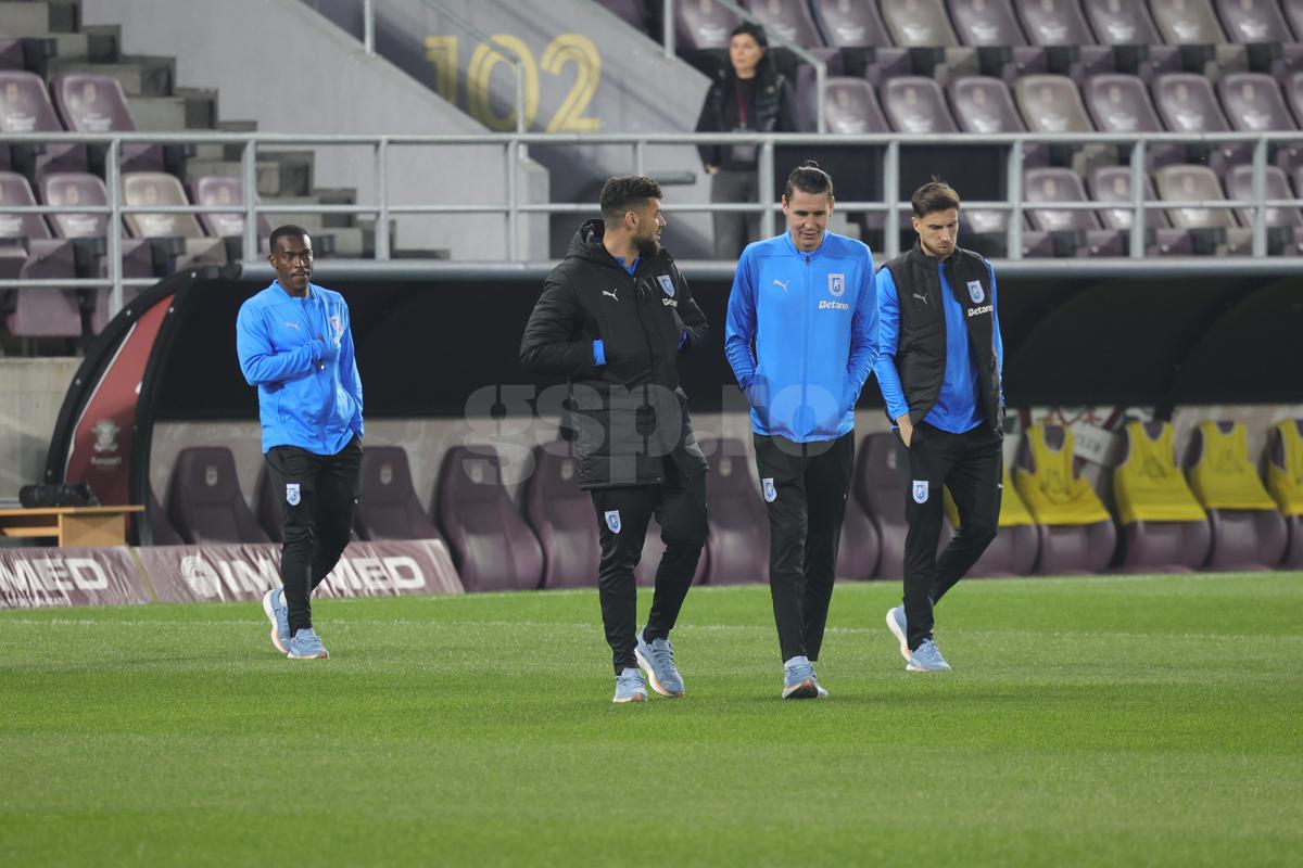 Imagini dinaintea meciului Rapid - Universitatea Craiova