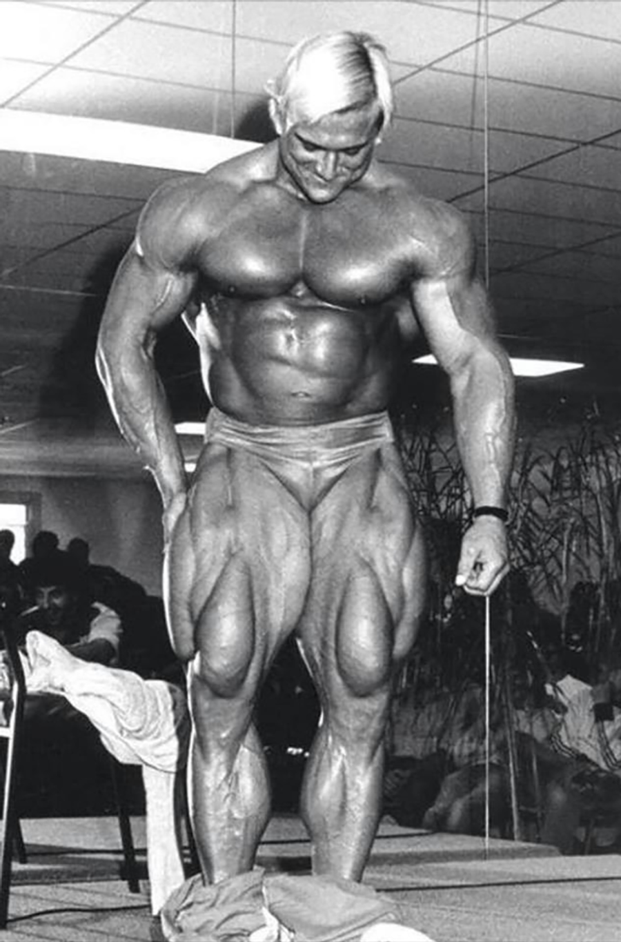 Tom Platz 5 sfaturi pentru dezvoltarea masei musculare de la o legendă a culturismului românesc: „Alimentația contează 80%” + Care e cea mai bună sursă de proteine