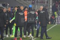 Marius Șumudică, un car de nervi la pauza meciului Rapid - Craiova: s-a certat cu propriii elevi, cu arbitrul și cu staff-ul adversarei