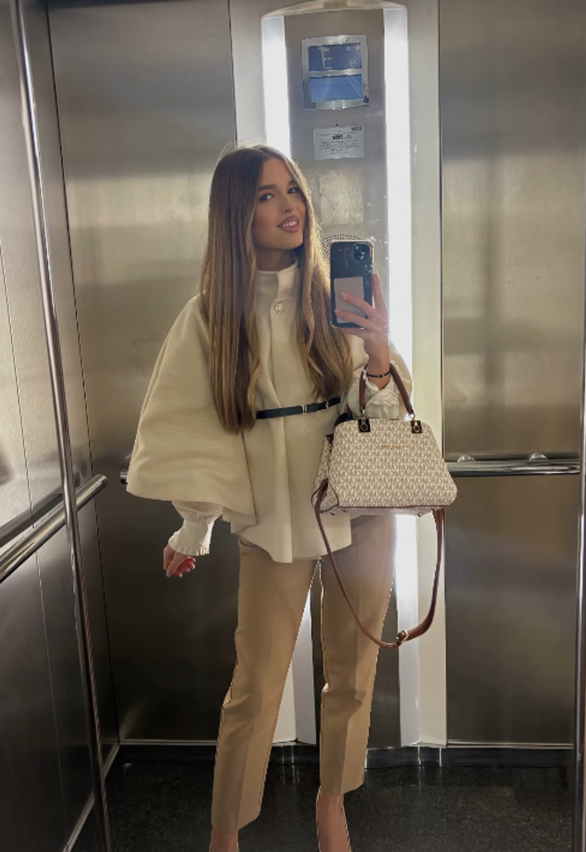 Cătălin Cîrjan e un „câine” fericit » Imagini de la cununia civilă: Evelyn i-a spus DA!