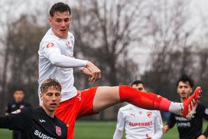 Dinamo și-ar putea ceda patru jucători la aceeași echipă