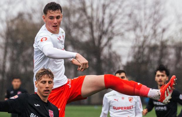 Dinamo va ceda patru jucători la aceeași echipă!