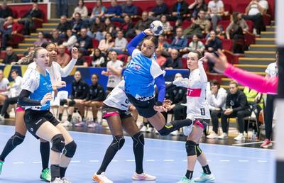 Iată tabloul complet al „sferturilor” din Liga Campionilor la handbal feminin! » Adversare tari pentru CSM București și Gloria Bistrița