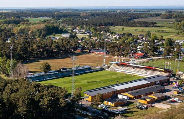 Liga Campionilor într-un sat cu 1.500 de locuitori » UEFA a aprobat stadionul unde va evolua campioana-surpriză