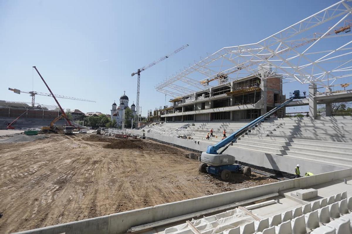 Stadioane București, 29 aprilie