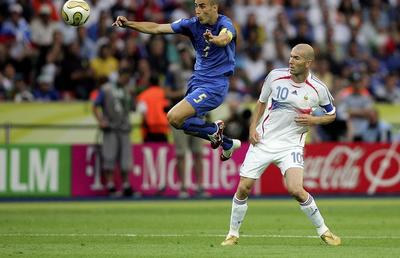 Un fost Balon de Aur pândește postul lui Zidane: „Vreau în vârf, iar Real Madrid e acolo”