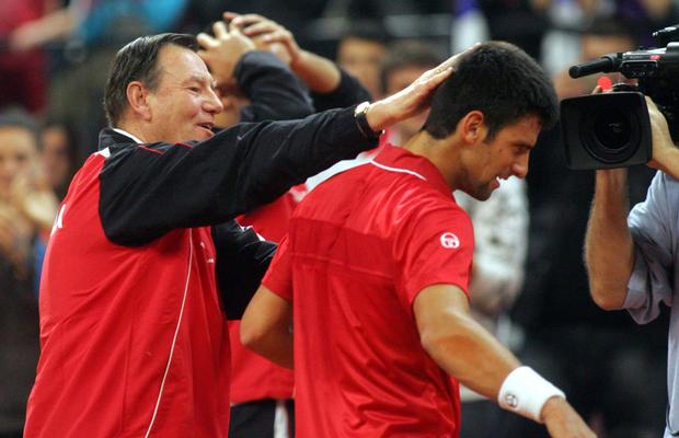 Djokovic, îndemnat de fostul mentor să boicoteze turneul de la Wimbledon, în semn de solidaritate cu rușii și bielorușii: „Să îi vedem atunci!”