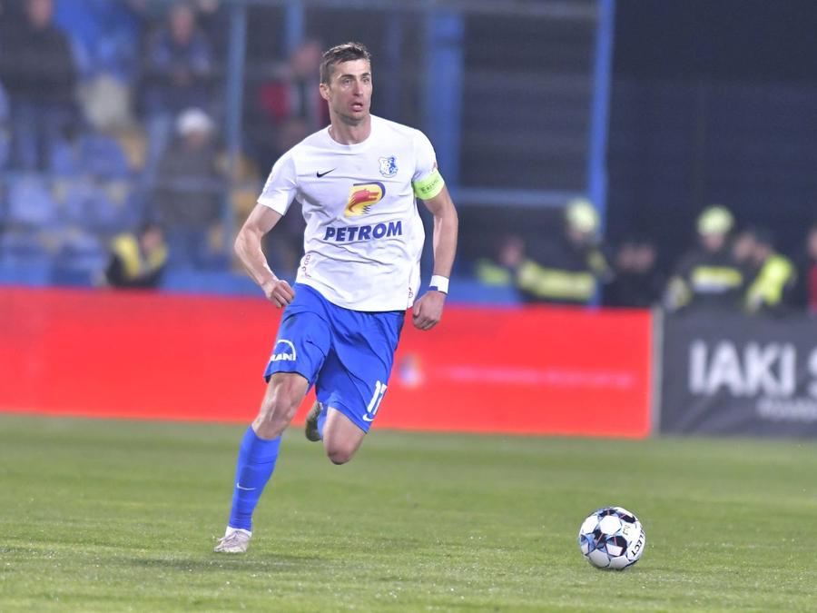 Ce lovitură pentru Hagi! Încă un jucător de bază al Farului e OUT