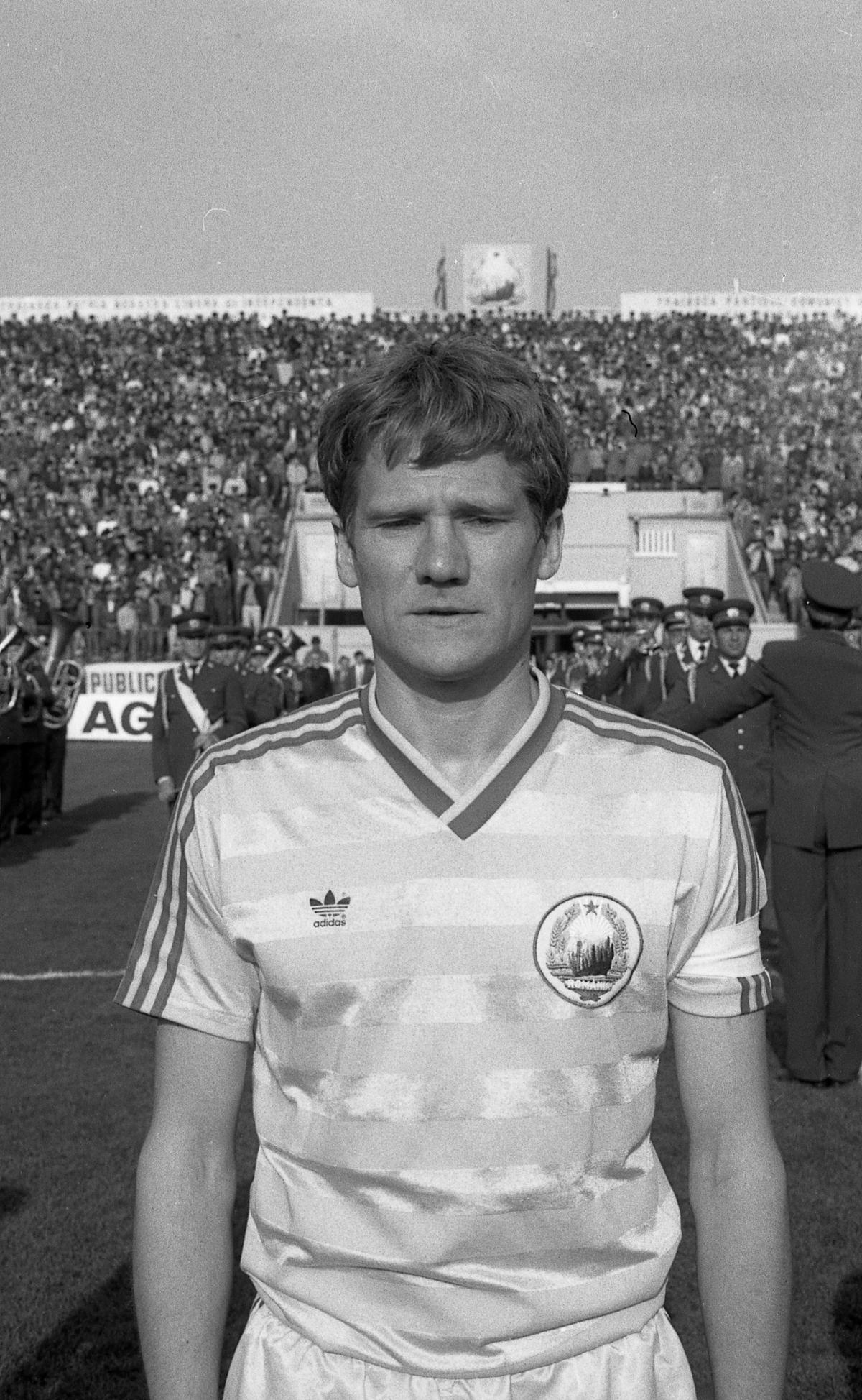 RETRO GSP - România - Spania 3-1