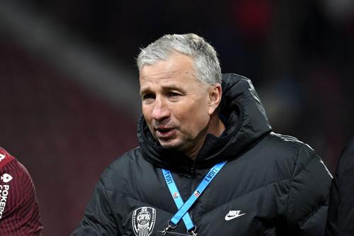 Dan Petrescu a anunțat portarul pe care va miza la meciul cu Farul: „Dacă nu se accidentează, el ar trebui să înceapă” // foto: Imago