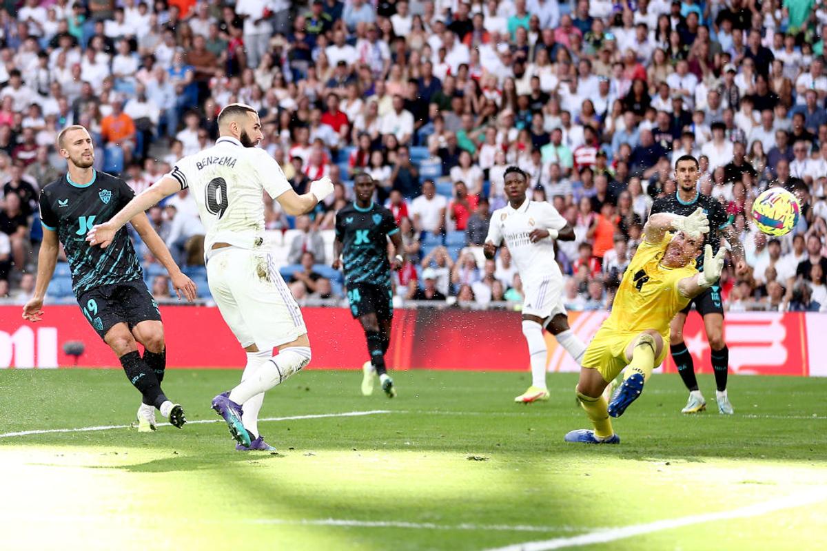 6 goluri în Real Madrid - Almeria » Hattrick Benzema