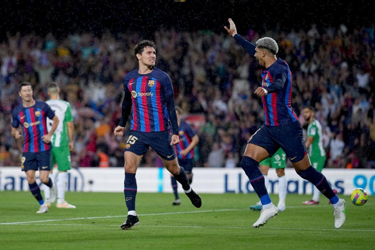 Xavi Hernandez crede că a găsit următoarea legendă a Barcelonei: „Poate marca o eră”