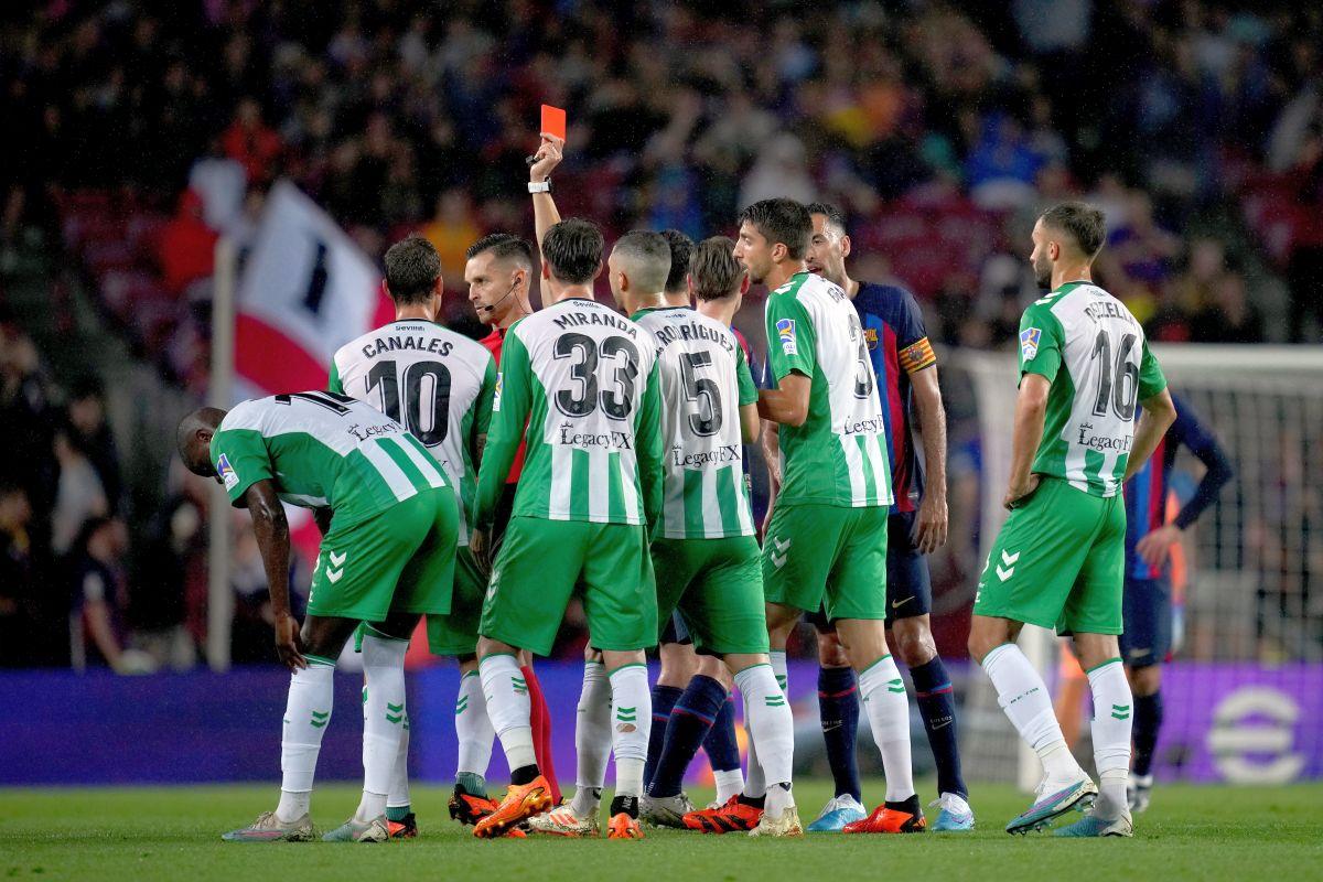 Xavi Hernandez crede că a găsit următoarea legendă a Barcelonei: „Poate marca o eră”