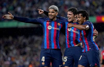 Barcelona, victorie fără emoții cu Betis » Catalanii se apropie de un nou titlu în La Liga