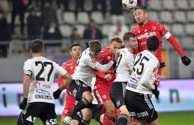 „Frații” de la U Cluj pun presiune pe Dinamo. Ce-i mână în luptă: „Orice loc mai sus aduce un venit în plus la bugetul clubului”