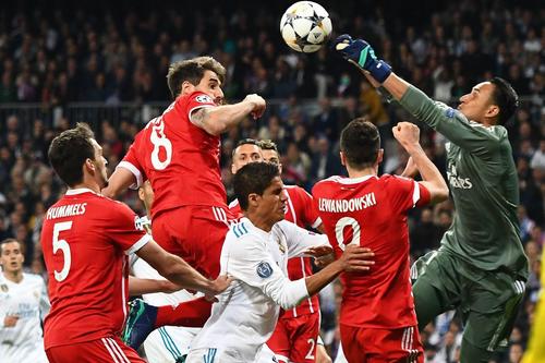 Javi Martinez (numărul 8), contra lui Real Madrid / Foto: Imago Images