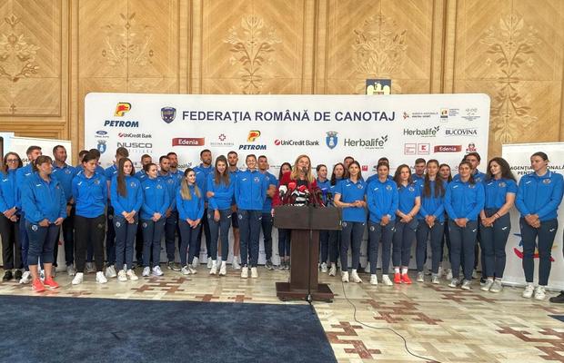 După 8 medalii la Europenele de canotaj, delegația României a fost primită în Salonul Oficial de la Otopeni: „Ancuța le-a zis după cursă: «Ne vedem la Paris!»”