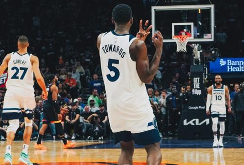 FOTO: Facebook @MNTimberwolves