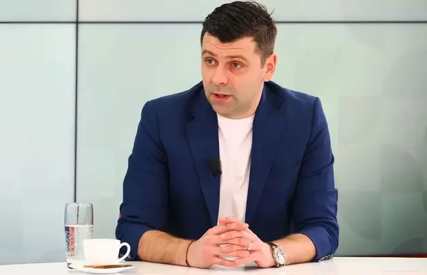 Rusescu, despre 5 transferuri vehiculate la FCSB: „Lotul trebuie să fie gata până la meciul verii”