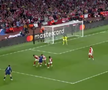 Keith Hackett spune că PSG putea primi penalty în meciul cu Arsenal