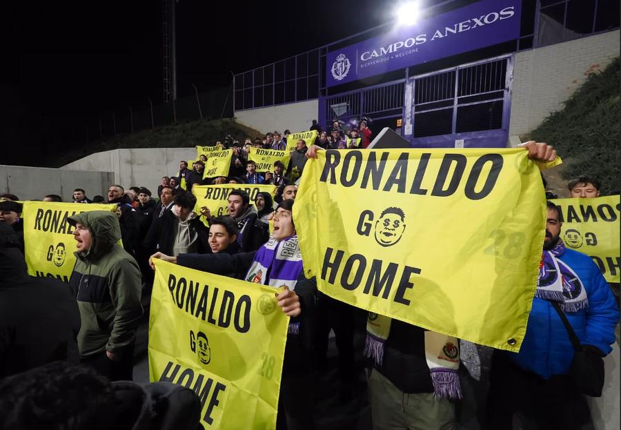 Protest de masă împotriva lui Ronaldo! » Ce surpriză i-au pregătit suporterii pentru meciul de sâmbătă seară