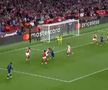 Keith Hackett spune că PSG putea primi penalty în meciul cu Arsenal