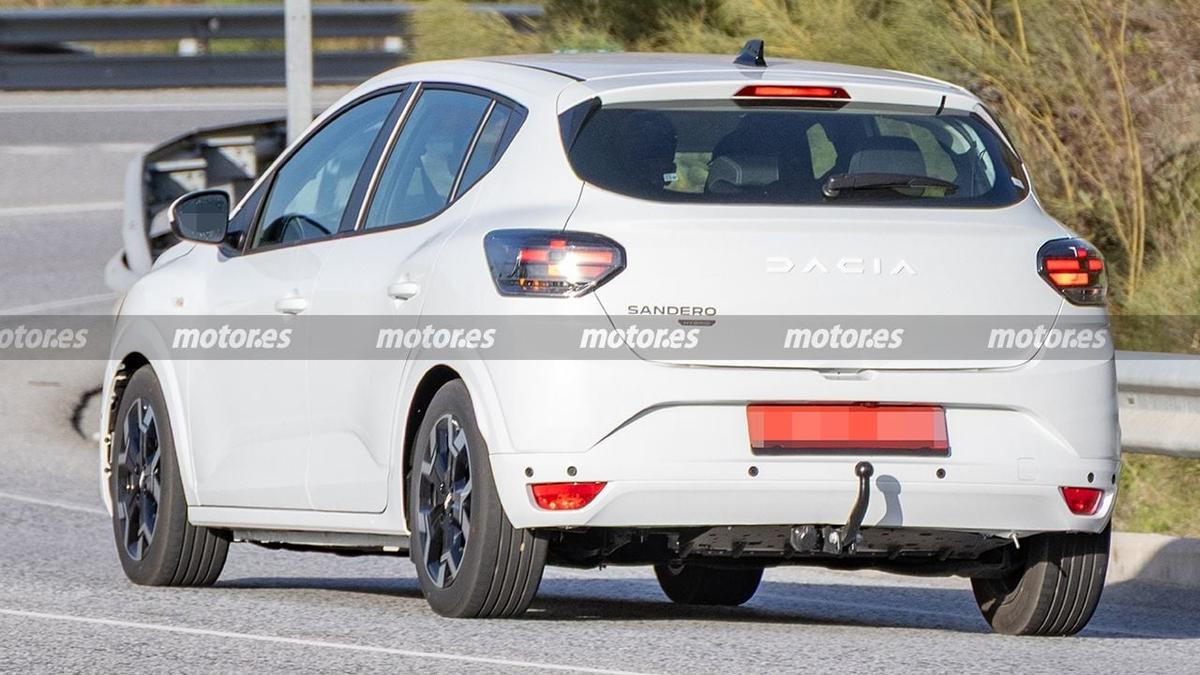 Dacia Sandero hybrid
