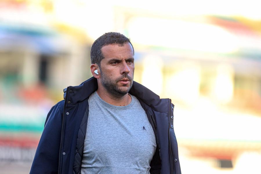 Joao Nuno Ianis Stoica a rămas fără antrenor cu 3 etape înainte de finalul sezonului » Probleme privind salvarea de la retrogradare