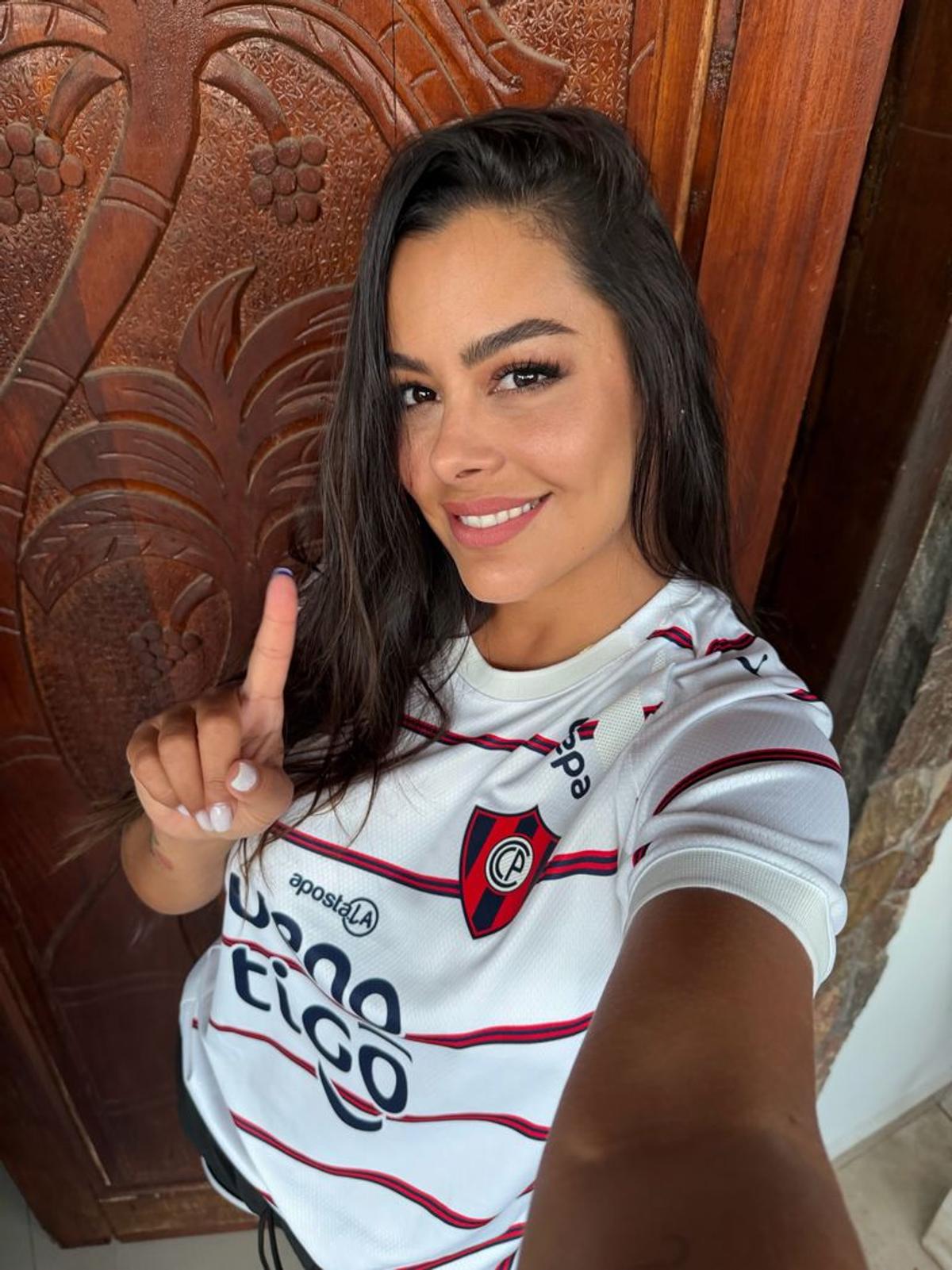 Larissa Riquelme 2026