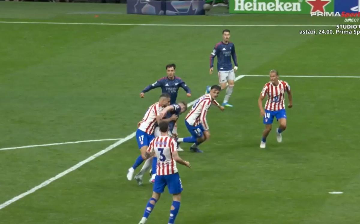 Penalty controversat în Atletico - Arsenal