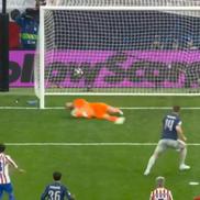 Penalty controversat în Atletico - Arsenal // FOTO: captură Prima Sport