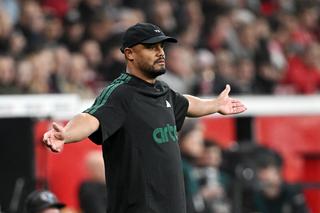 Noi probleme pentru Kompany » Și-a dislocat umărul după ce a leșinat la baza de antrenament a lui Bayern