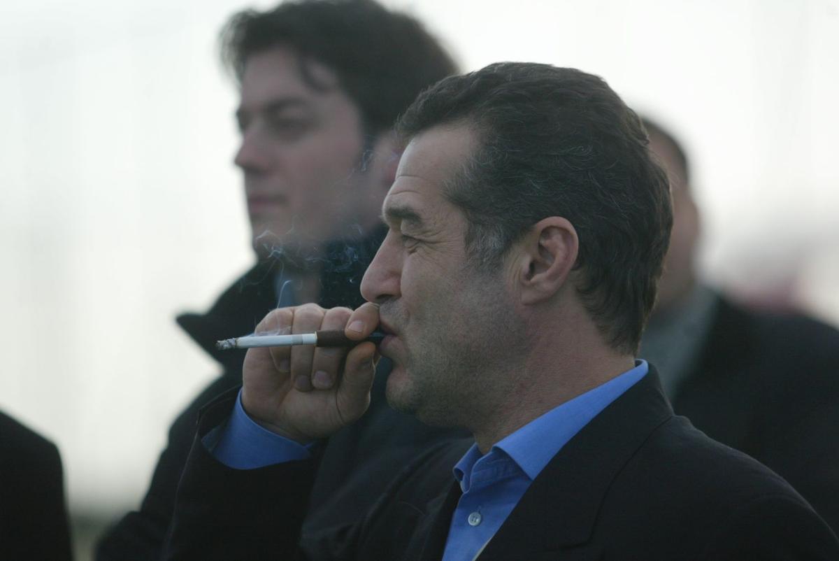 Gigi Becali a intrat în direct la TV după ce Teia Sponte s-a infectat cu COVID-19: „Dacă Hristos vrea să mor, mor! Dar ce să se întâmple dacă merg la Sfântul Maslu?”