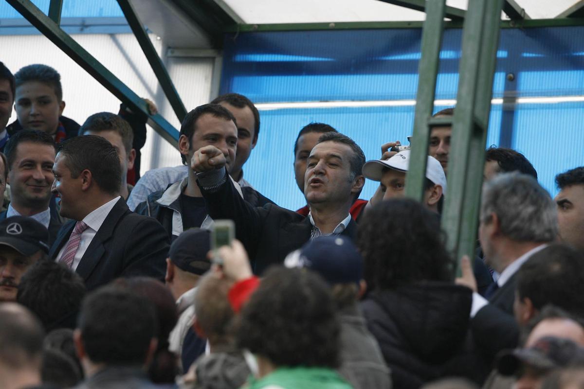 Gigi Becali - evergreen