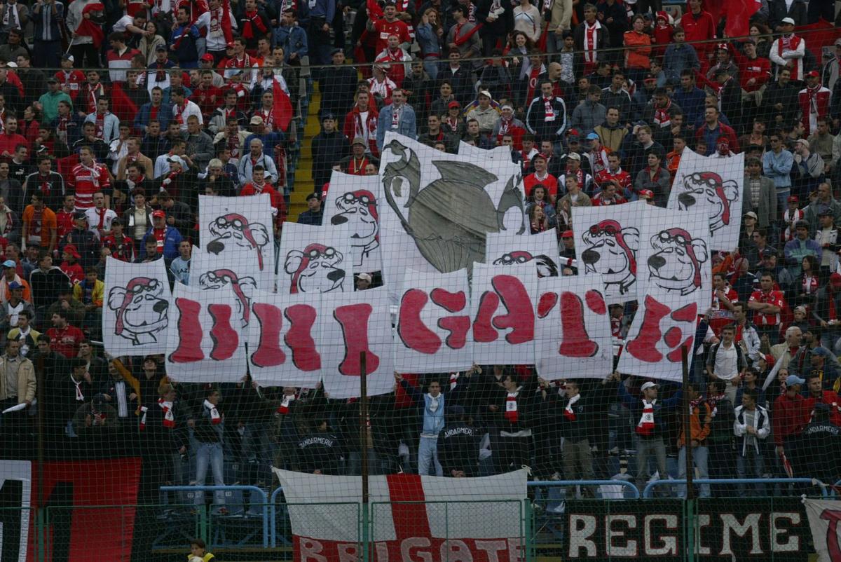 Dinamoviștii duc iubirea pentru club la următorul nivel! Dacă le iese, promit să mute echipa pe Arena Națională