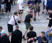 Înfierbântați de alcool la Porto! Fanii lui City și Chelsea s-au bătut între ei, dar și cu polițiștii portughezi