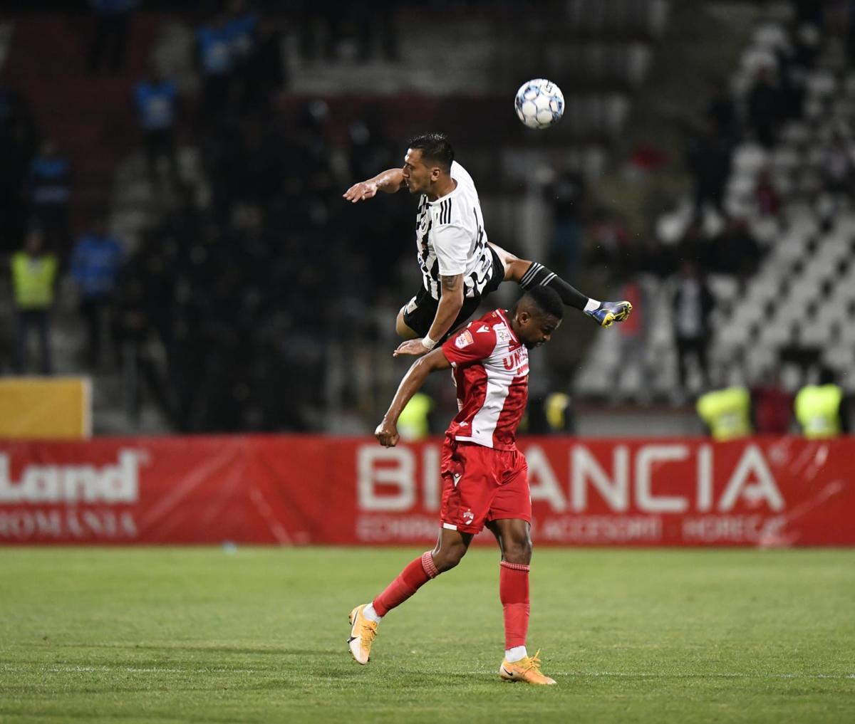 Dinamo - U Cluj, returul barajului pentru Liga 1 »