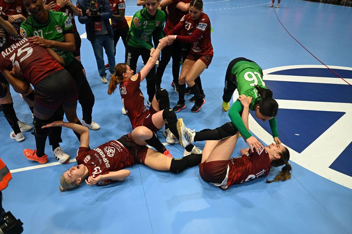 SCM Rm. Vâlcea - Rapid, meci de titlu handbal