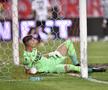 APOCALIPSA ACUM: Dinamo a căzut în „B”! Prima retrogradare în 74 de ani de existență pentru al doilea cel mai titrat club al României! Urmează falimentul?