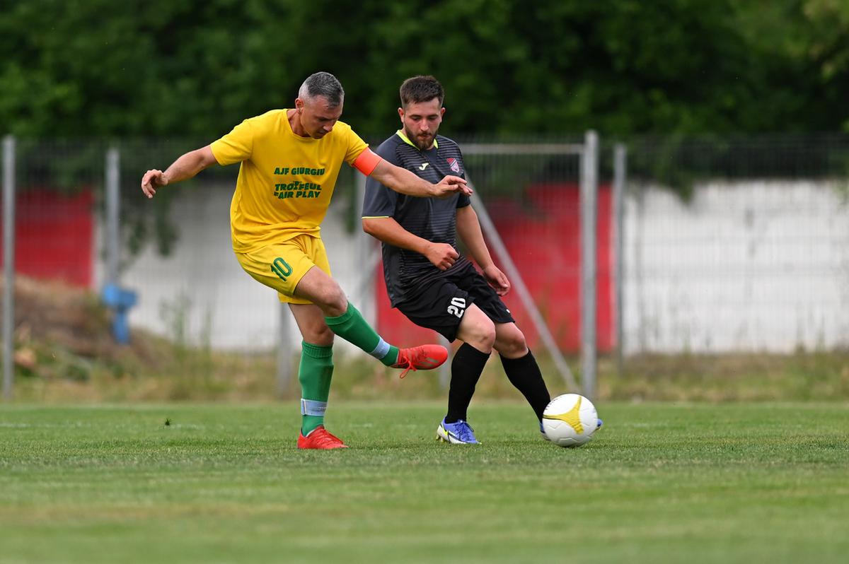 Zmeii Ogrezeni - Luceafărul Trestieni (L4 Giurgiu)