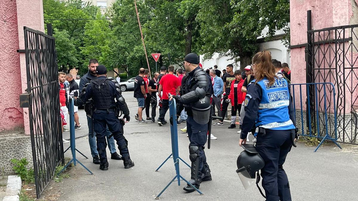 Un fost jucător, pus pe gânduri de haosul de la Dinamo: „A fost ciudat să văd mediocritatea asta”