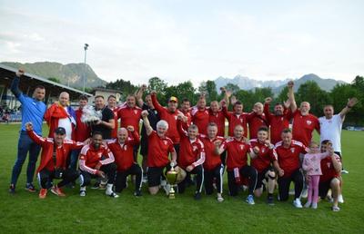 Old Boys UTA Bătrâna Doamnă a câștigat turneul internațional de la Kossen, Austria