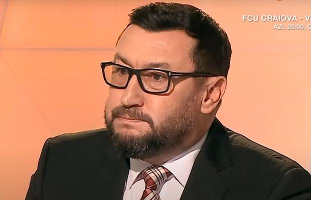 Viorel Moldovan îl atacă pe Dan Petrescu după scandalul de la CFR Cluj - Farul: „Sunt șocat! Voia ca Farul să se dea la o parte?”